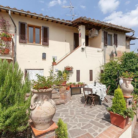 Awesome Home In Montefoscoli With Wifi מראה חיצוני תמונה
