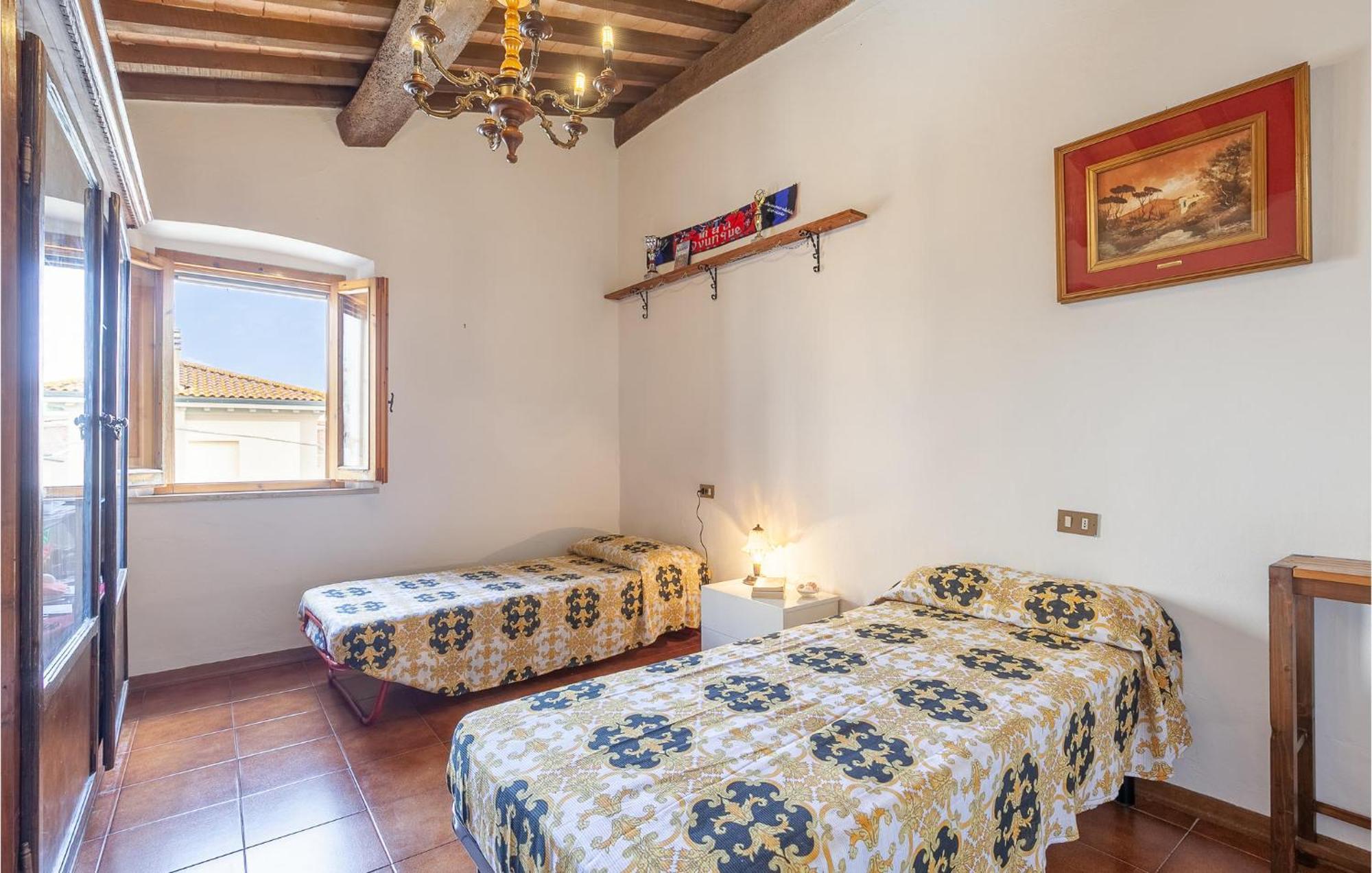 Awesome Home In Montefoscoli With Wifi מראה חיצוני תמונה